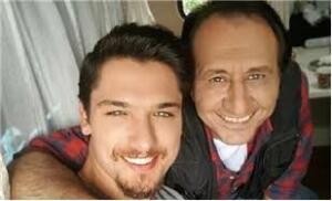 Bir süredir lenf kanseriyle mücadele eden ve sağlık durumu merak edilen Boğaç Aksoy 21 gün hastanede yatacağını açıklayarak "Benim içinde sürpriz oldu. 21 gün hastanede ailem ile son kez mücadelemiz olacak. " dedi.