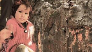 Mersin'de kaybolduktan sonra aranmaya başlanan ve Türkiye'nin gündemine oturan Yörük kızı Müslüme'den acı haber geldi. Küçük kızın cansız bedeni günler sonra dağın başında bulundu.