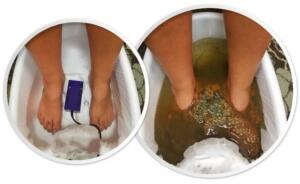 – 1 çorba kaşığı kuru zencefil tozu – 2 bardak oksijenli su HAZIRLIK : Ayaklarınızı koyacağınız kabı ılık suyla doldurun ve zencefil ve oksijenli suyu ekleyin, ardından vücudunuzdan toksinleri çıkarmak için 30 dakika süreyle ayaklarınızın suyu emmesini bekleyin.
