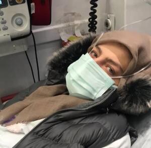 Rize'de 8 aile üyesini Covid-19'dan kaybeden Genç ailesinin bir üyesi daha virüse yenildi. 36 yaşındaki Şenay Genç Yalçınkaya entübe edildiği hastanede yaşamını yitirdi.
