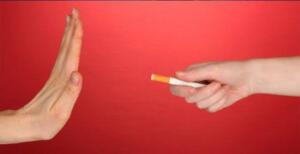 Sigara içmek sağlık için oldukça zararlıdır. Sigaranın içinde bulunan maddeler sağlık için gerçekten sadece zarar sunmaktadır.