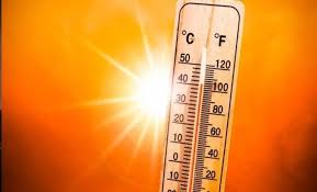 Eyyam-ı Bahur ne zaman başlayacak? "Çöl sıcakları", "cehennem sıcakları" ve "Afrika sıcakları" gibi kavramlarla da anılan Eyyam-ı bahur, özellikle yurdun güney kesimlerinde etkisini gösterecek. Temmuzun sonu ile ağustosun ilk günlerinde yılın en sıcak günleri yaşanacak. Bu dönem 31 Temmuz ile 7 Ağustos tarihleri arasına denk geliyor. Eyyam-ı bahur ne demek? Yılın en sıcak günlerine "eyyam-ı bahur" denilir. Hava sıcaklıkları yer yer 40 derecenin üzerinde olacak