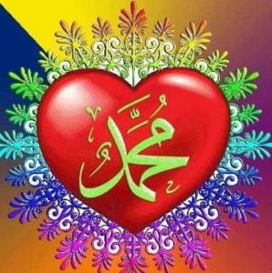 Moralin niye bozuk ??**
Hz. Adem (a.s) gibi 200 sene tevbe mi ettin?
Moralin niye bozuk?
Hz. İbrahim (a.s) gibi ateşe mi atıldın?
Moralin niye bozuk?
Hz. Zekeriyya (a.s) gibi testereyle mi kesildin?
Moralin niye bozuk?
Hz. Yusuf (a.s) gibi kuyuya mı atıldın?
Moralin niye bozuk?
Hz. Muhammed (s.a.v) gibi Taif'te taşlandın mı, başına işkembe mi konuldu namaz kılarken, dişin mi kırıldı, yüzüne tükürük mü atıldı, hicrete mi zorlandın, sevdiklerinden mi ayrıldın?
Moralin niye bozuk?
Hz. Hamza (r.a) gibi burnun kulağın mı kesildi?
Moralin niye bozuk?
Musab Bin Umeyr (r.a) gibi kolların mı kesildi?
Moralin niye bozuk?
Cafer Bin Ebi Talip (r.a) gibi ok, mızrak ve kılıç darbeleriyle yaralandın mı?
Moralin niye bozuk?
Ammar, Sümeyye, Yasir (r.a) gibi işkence mi gördün?
Moralin niye bozuk?
Bilal-ı Habeşi (r.a) gibi kızgın kumlara yatırılıp, üzerine taşlar mı kondu?
Moralin niye bozuk?
Yunus peygamber (a.s) gibi denize mi atıldın?
Moralin niye bozuk?
Eyüp peygamber (a.s) gibi vücudunu yaralar mı kapladı?
Moralin niye bozuk?
Ne düşünüyorsun, dünyalık işler mi?
Üzüleceksen, namazını kazaya bıraktığın için, teheccüde kalkamadığın için, birinin kalbini kırdığın, pazartesi perşembe orucunu tutamadığın için üzül..
Üzüleceksen, bugün Allah için bir şey yapamadığın için, Allah ve Rasulü'nü (s.a.v) memnun edemediğin için üzül..
Filistin'de, Çeçenistan'da, Irak'ta ve Dünyanın dört bir yanında zulüm gören, işkence edilen, öldürülen din kardeşlerin için üzül..
Üzülürsen, bir fakire yardım edemediğin için, yetimin elinden tutamadığın için üzül..
Üzüleceksen, Afrika'da ve diğer ülkelerde bir lokma ekmek bulamayan, hastalıklarla mücadele eden insanlar için üzül..
Üzüleceksen, Kur'an'ı yeterince okuyup, hayatına tatbik edemediğin için üzül..
Üzüleceksen, Peygamber Efendimiz'i (s.a.v), canından, malından, aile bireylerinden, her şeyden çok sevemediğin için üzül..
Üzüleceksen, hakiki manada kul, Efendimiz'e (s.a.v) hakiki manada ümmet olamadığın için üzül..
Üzüleceksen, Efendimiz'in (s.a.v) şefaatine nail olamama korkusuyla