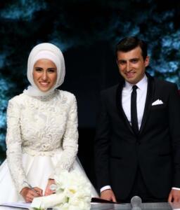 Sümeyye ve Selçuk Bayraktar çifti, 2017 yılında dünyaya gelen çocuklarına Canan Aybüke, 2024 yılında dünyaya gelen çocuklarına ise Asım Özdemir ismini vermişti.
